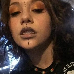 Meet your Posher, Taytm